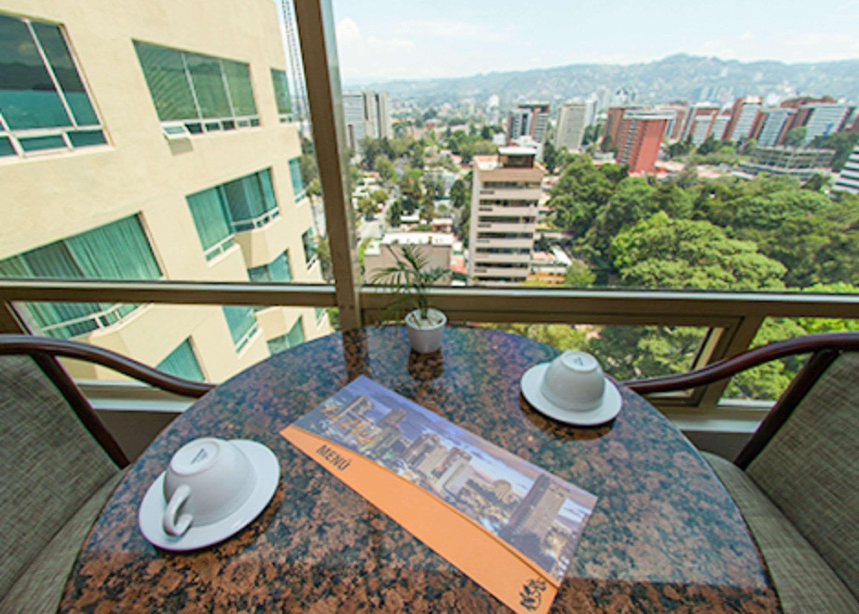 危地马拉克拉丽奥套房酒店 外观 照片